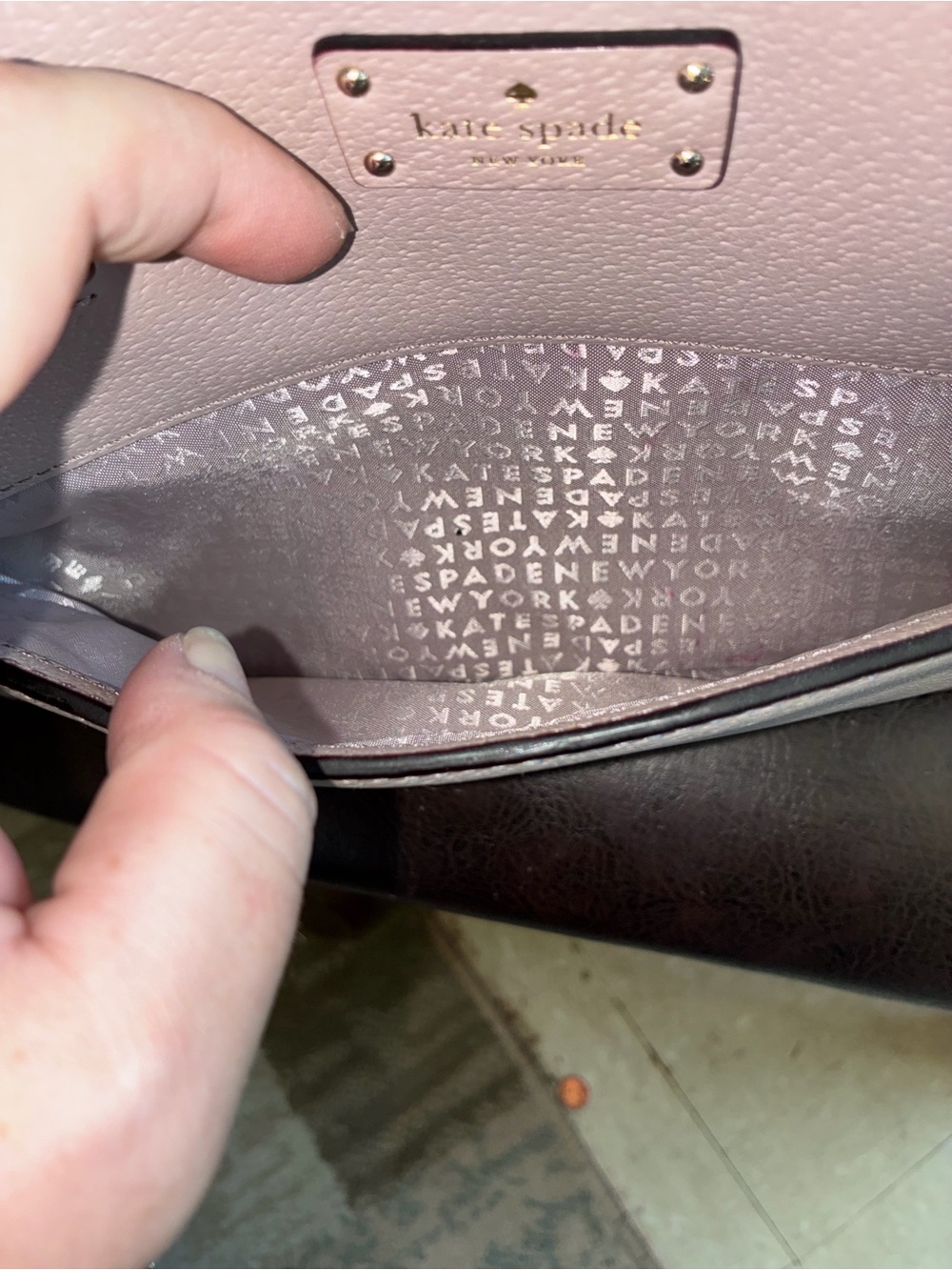 KATE SPADE EUC ‘STACI’ CROSSBODY SATCHEL IN A SOFT PASTEL PINK HUE - Picture 7 of 8